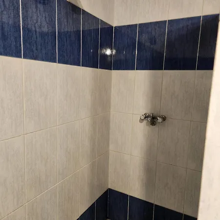 A 100 M Arcachon Golf *