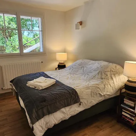 A 100 M Arcachon Golf *